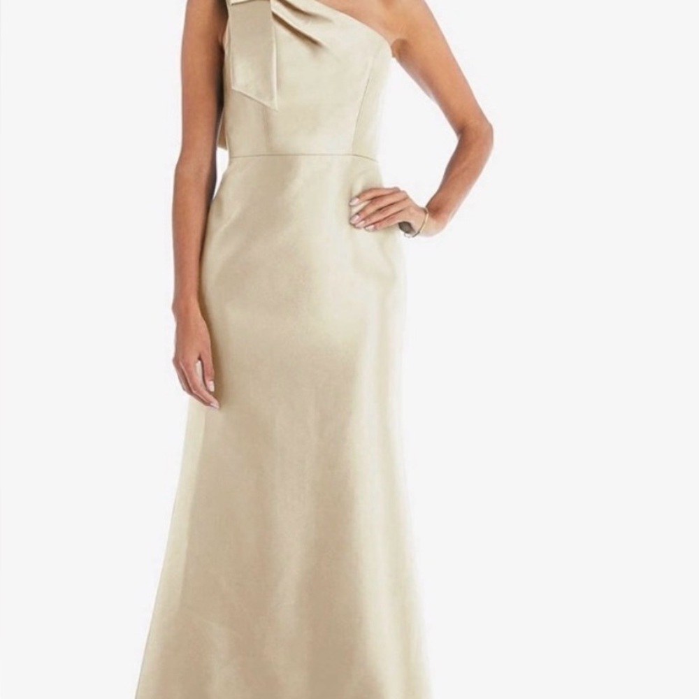 Alfred Sung One Shoudler Champange Dress